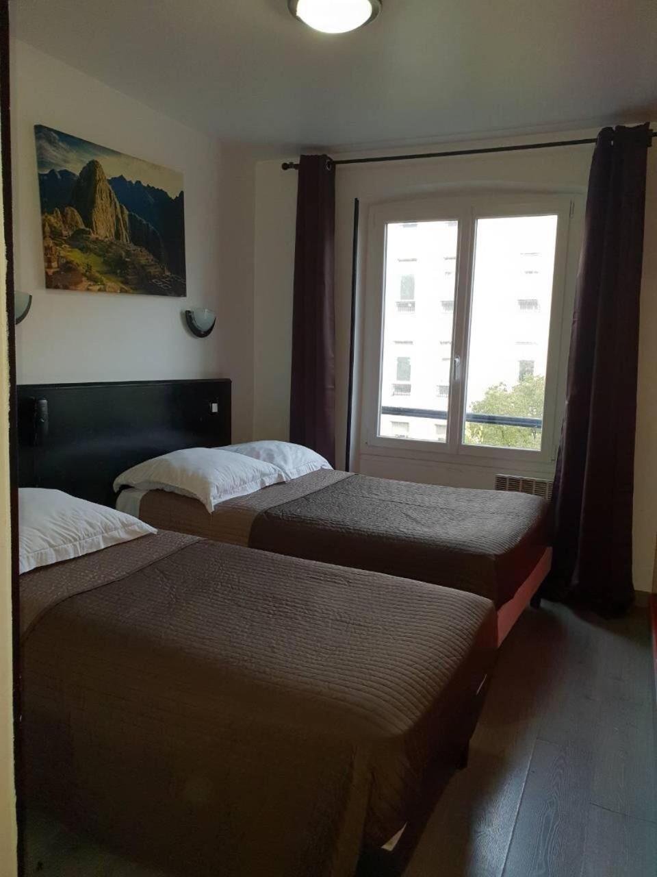 Hotel Victory Marseille Bagian luar foto