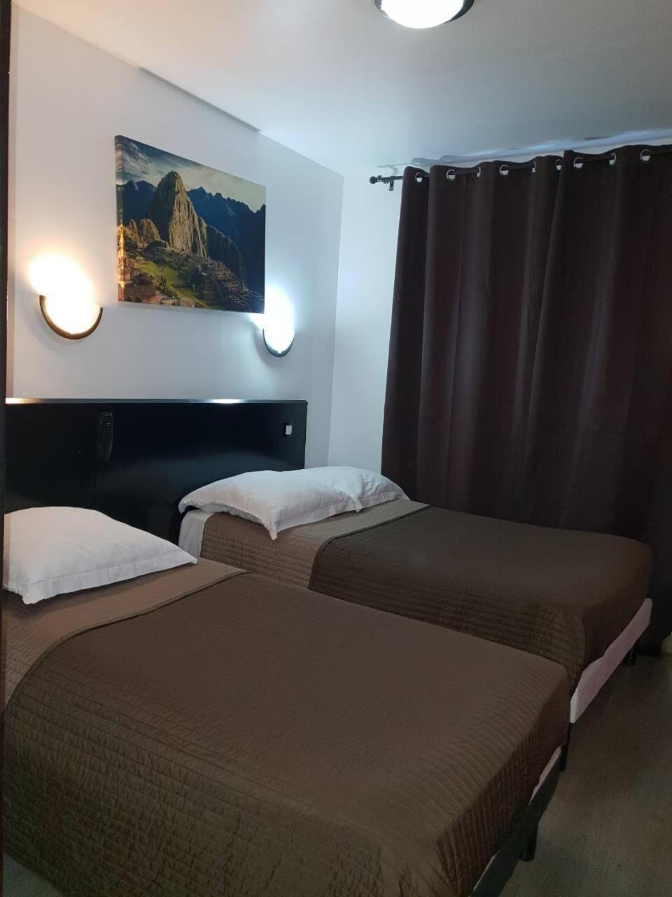 Hotel Victory Marseille Bagian luar foto